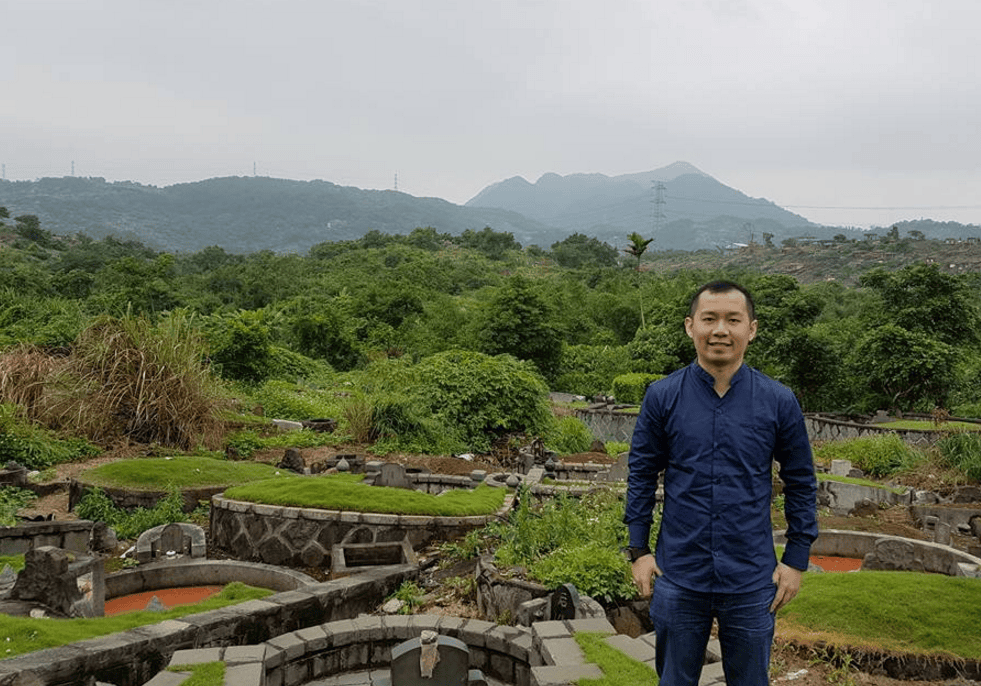 prosperity-live-burial-zhong-sheng-ji